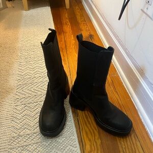 Steve Madden Boots